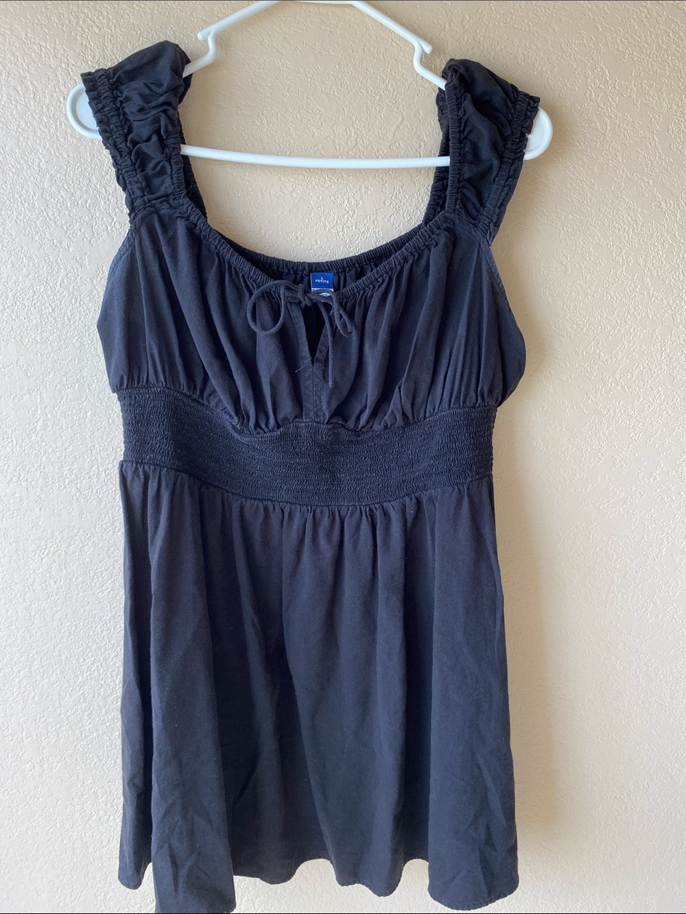 Old Navy Black Smocked Waist Dress with Ruffle Straps